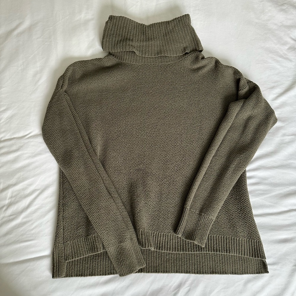 Madewell Green Turtleneck Sweater